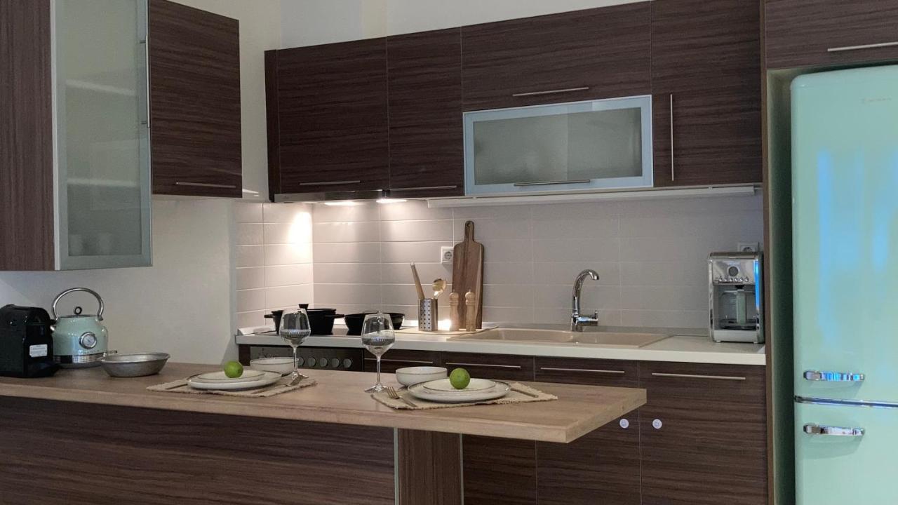 Bright Luxury Apt. Volos Exterior foto